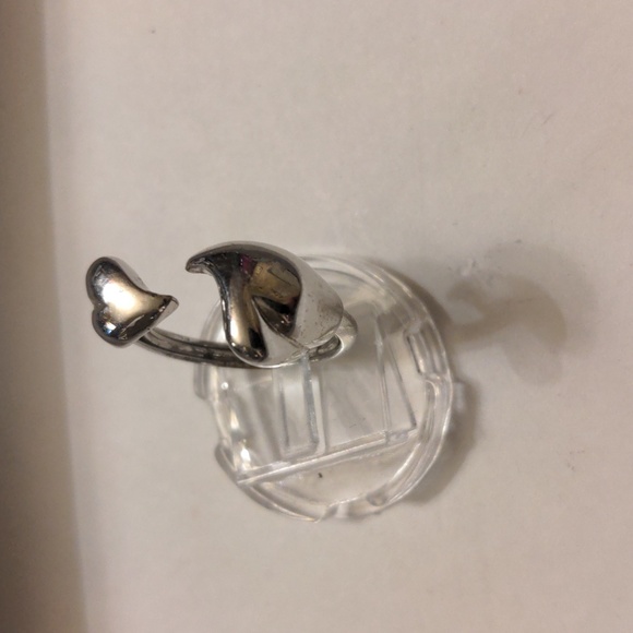Avon Signed Heart Shaped Adjustable Women's Ring Size 8 / 8 1/2 - Picture 4 of 12